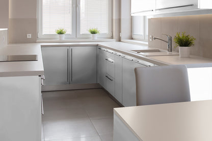 Silky Mat White